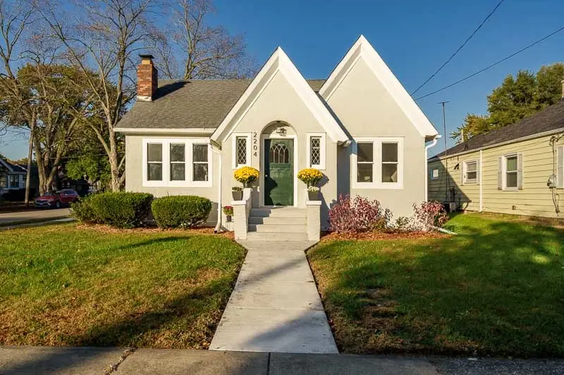 2204 Grant Avenue, Rockford, IL 61103 - #1