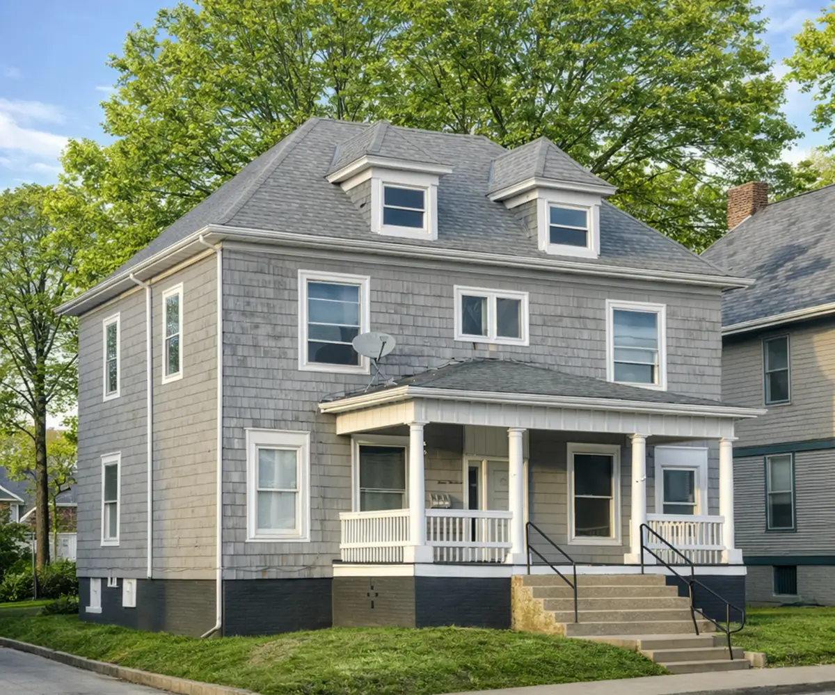 413 W Columbia Terrace, Peoria, IL 61606 - #1