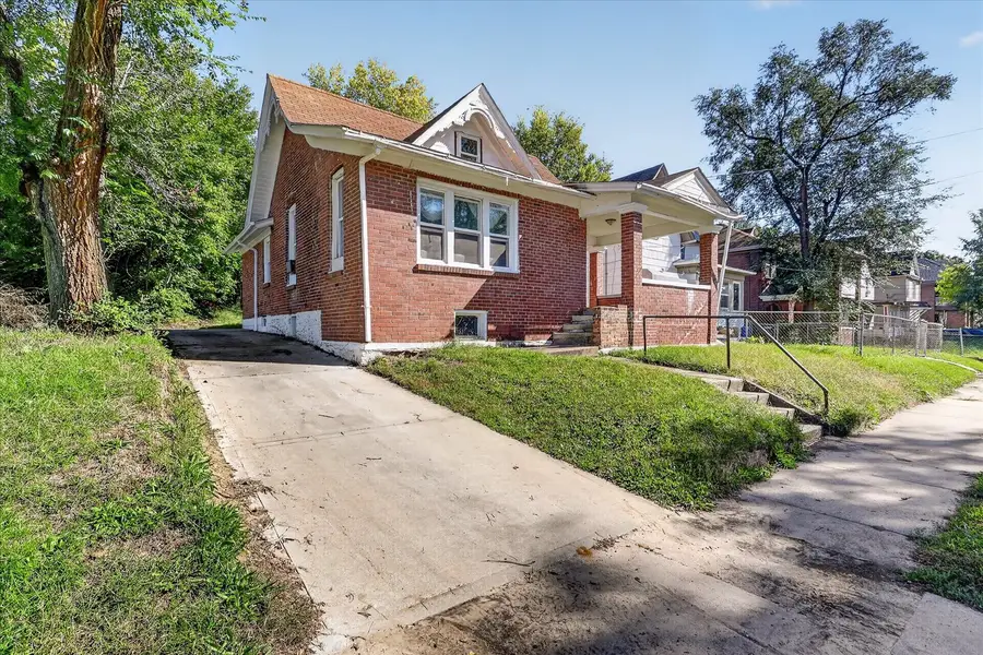 918 S 3rd Street, Rockford, IL 61104 - #2