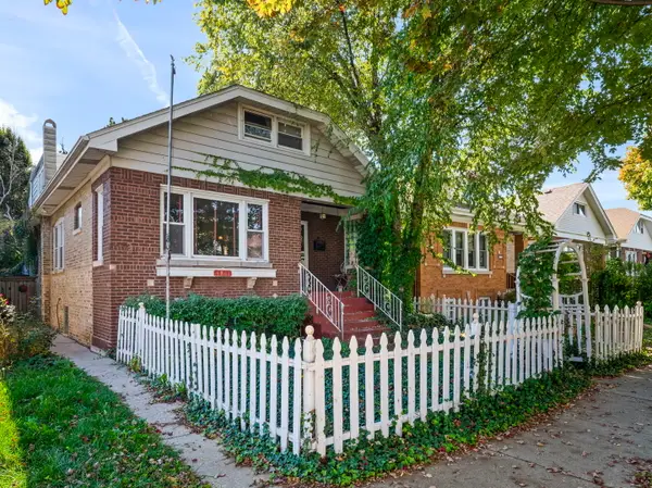4847 W Newport Avenue, Chicago, IL 60641