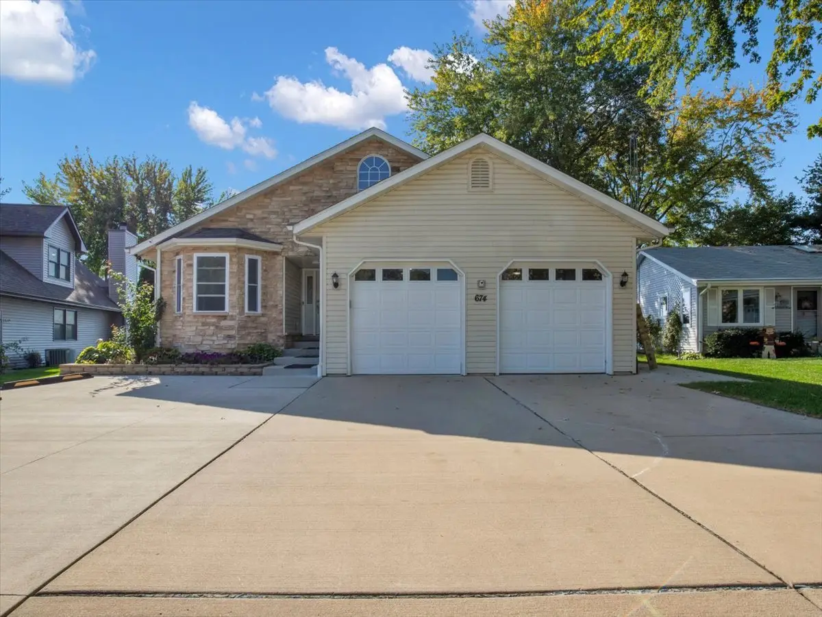 674 Candlewick Drive, Poplar Grove, IL 61065 - #1