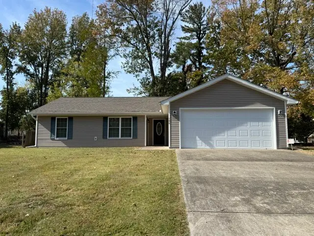 106 S Rod Lane, Carbondale, IL 62901 - #1