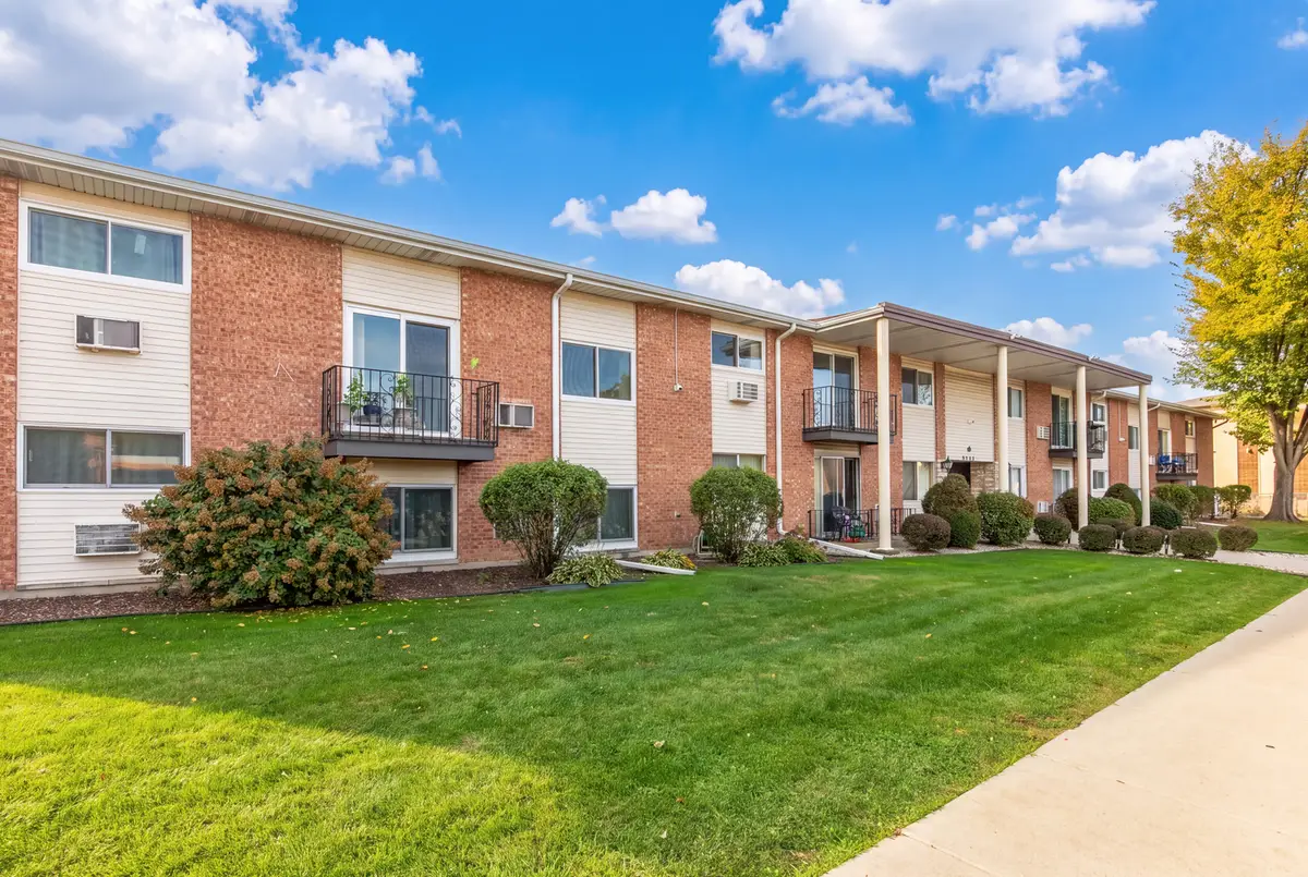 9250 Noel Avenue #1A, Des Plaines, IL 60016 - #1