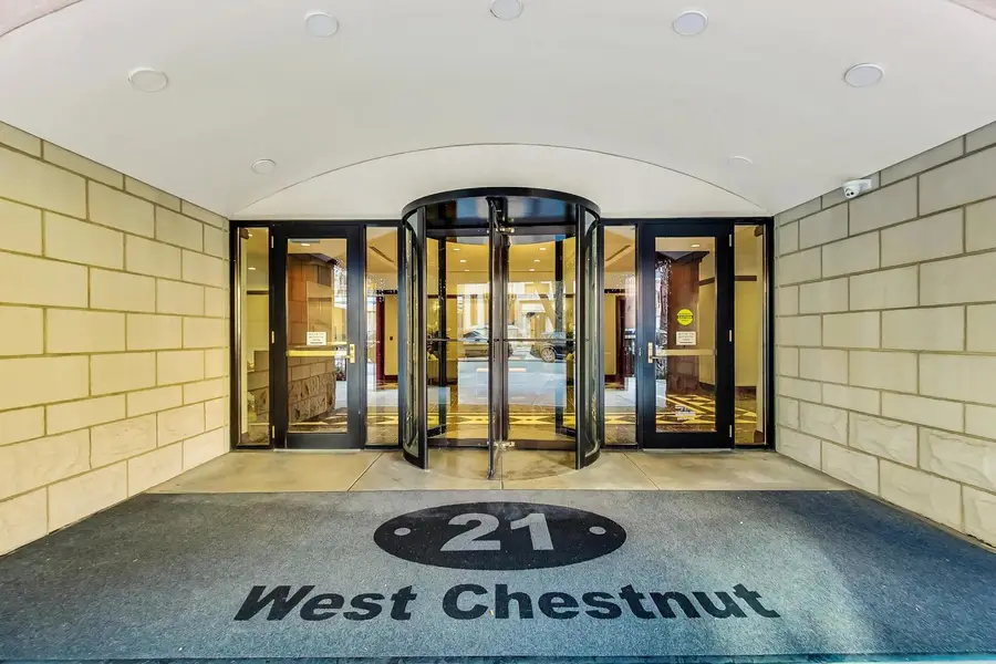 21 W Chestnut Street #603, Chicago, IL 60611 - #2
