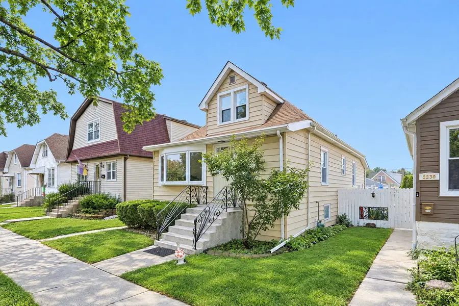 2226 N 74th Avenue, Elmwood Park, IL 60707 - #3