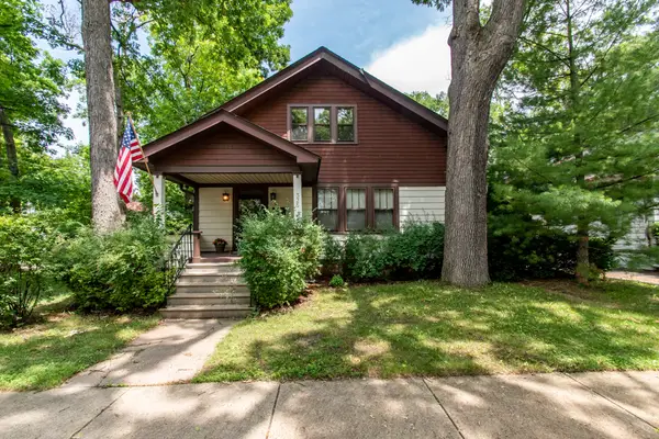 325 N Jackson Street, Waukegan, IL 60085