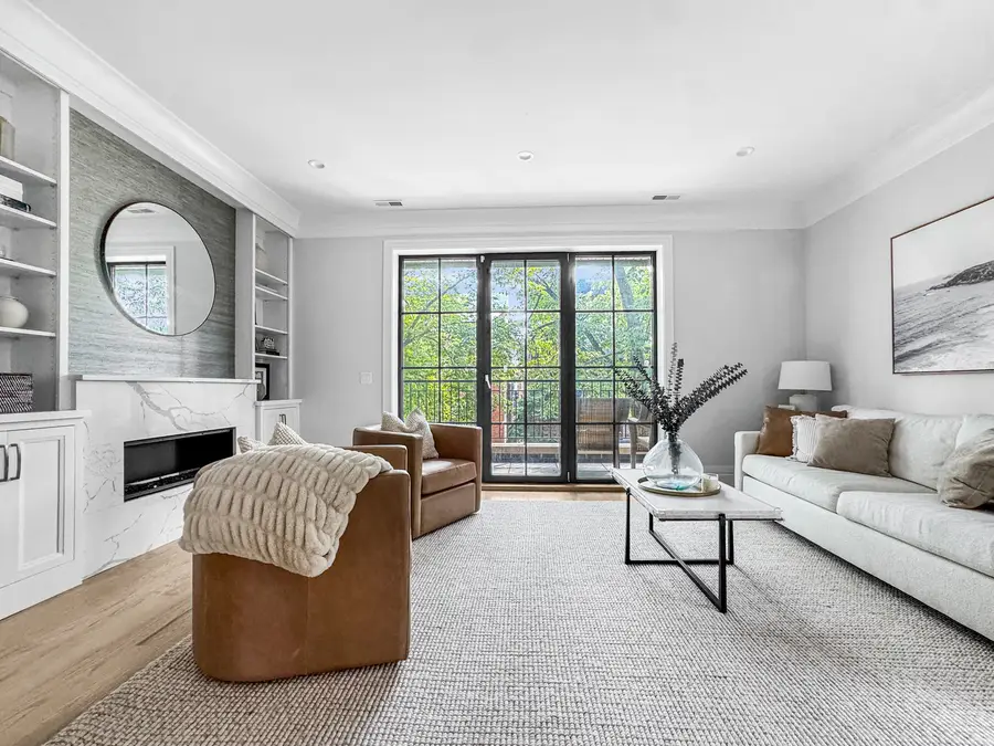 1938 N Mohawk Street #3, Chicago, IL 60614 - #2