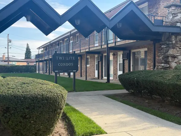 3721 Ruby Street #107S, Schiller Park, IL 60176