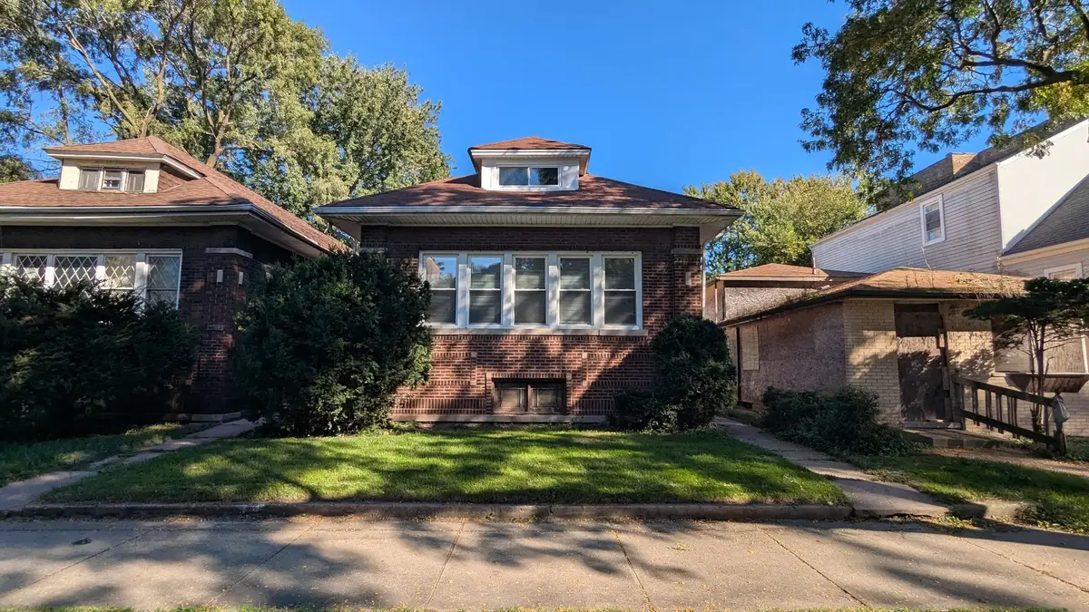 7923 S Manistee Avenue, Chicago, IL 60617 - #1
