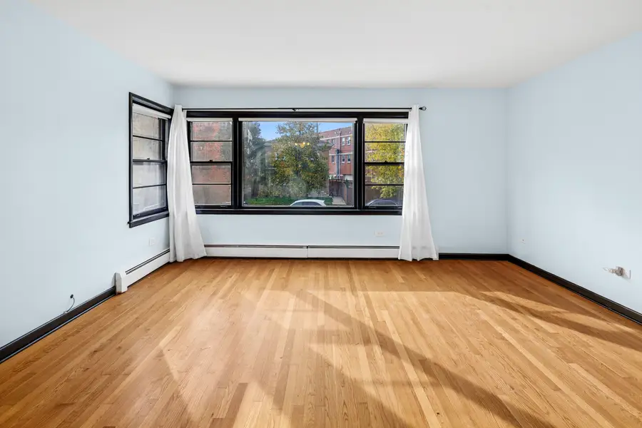 4900 W Berteau Avenue, Chicago, IL 60641 - #2