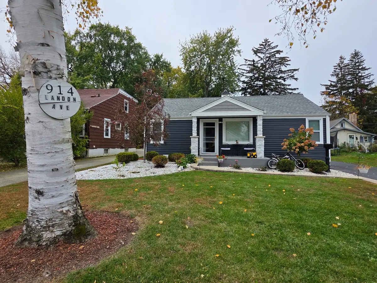 914 Landon Avenue, Winthrop Harbor, IL 60096 - #1