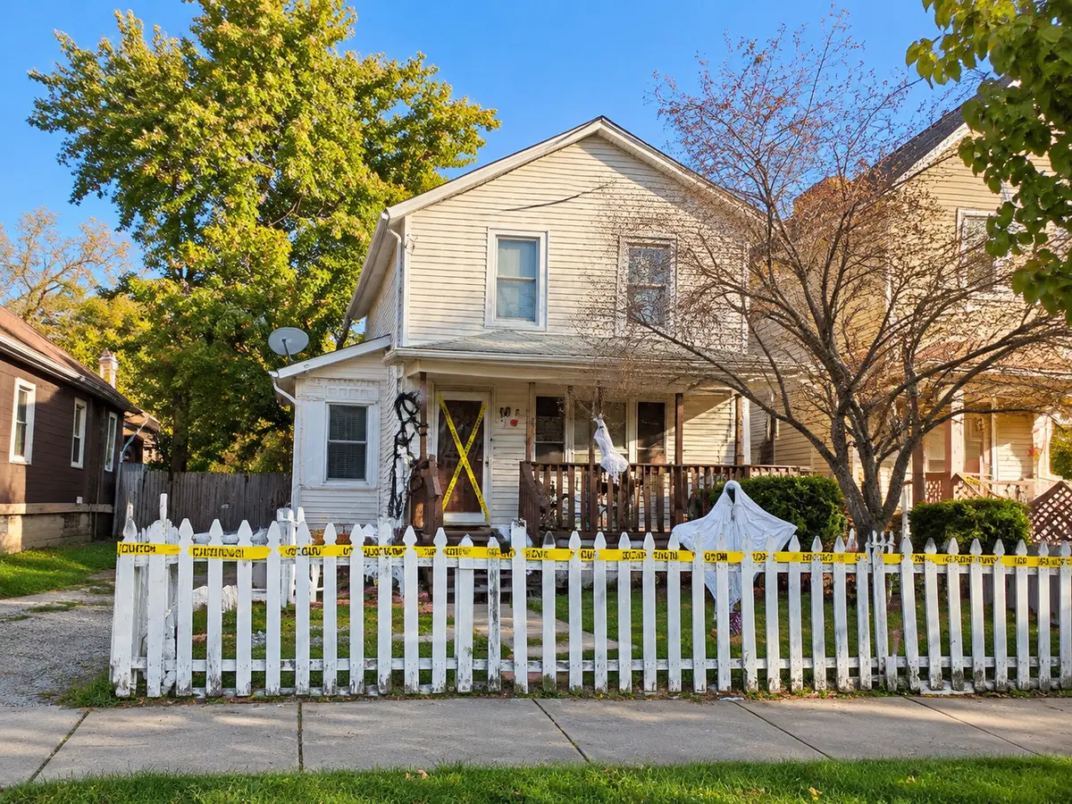 19 E 21st Street, Chicago Heights, IL 60411 - #1