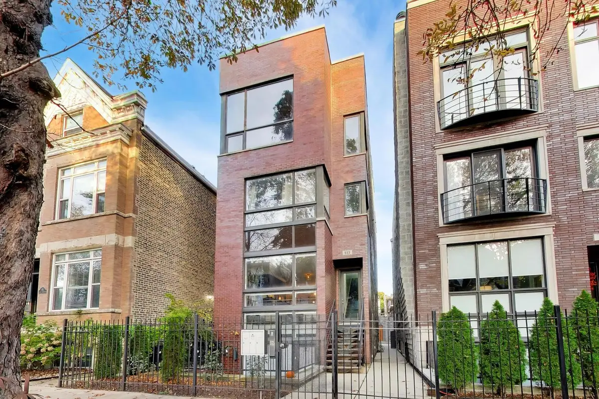 933 N Winchester Avenue #3, Chicago, IL 60622 - #1