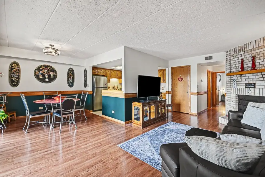 6136 W 63rd Street #2W, Chicago, IL 60638 - #3