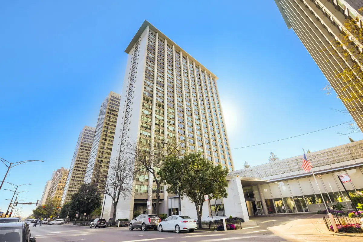 3600 N Lake Shore Drive #2103, Chicago, IL 60613 - #1