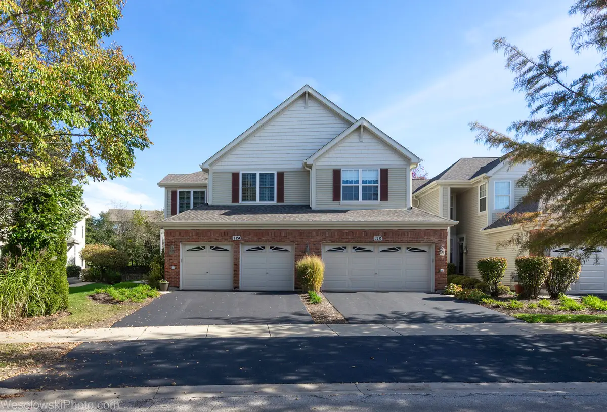 124 Remington Drive, Saint Charles, IL 60175 - #1
