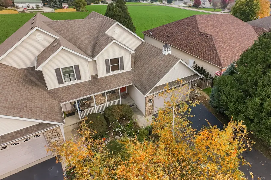 39 E South Avenue, Cortland, IL 60112 - #3