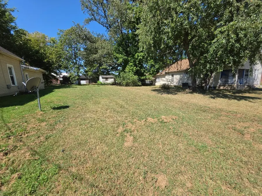 603 S Jesse Street, Christopher, IL 62822 - #2