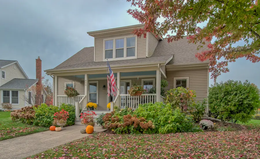 658 Indian Path Road, Grayslake, IL 60030 - #3