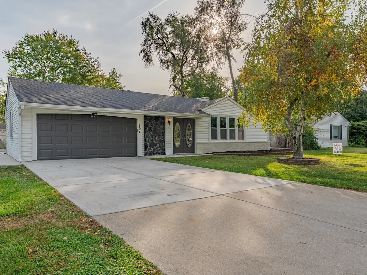 104 Lawton Lane, Bolingbrook, IL 60440 - #1