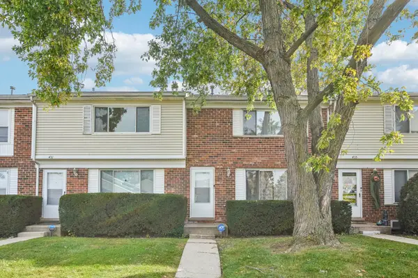 433 Salem Square #6, Bolingbrook, IL 60440