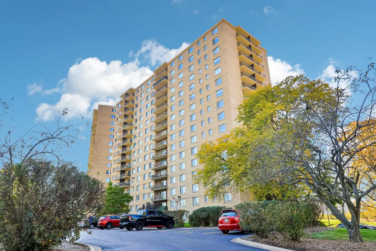 7033 N Kedzie Avenue #1704, Chicago, IL 60645 - #1
