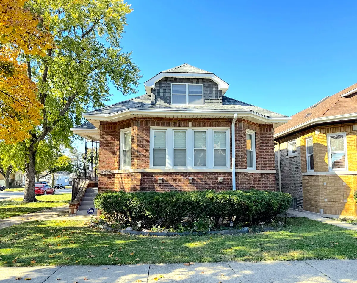 4504 N Mason Avenue, Chicago, IL 60630 - #1