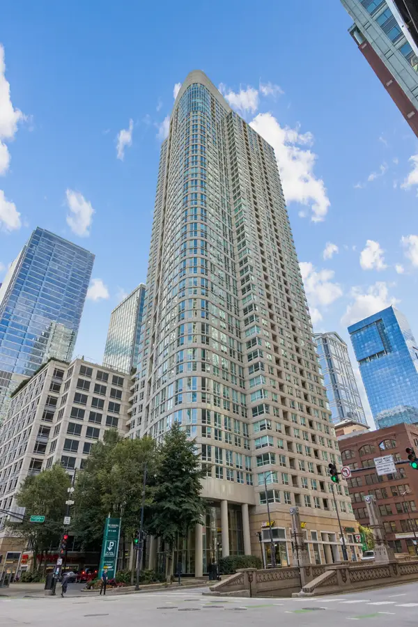 345 N Lasalle Street #1003, Chicago, IL 60610
