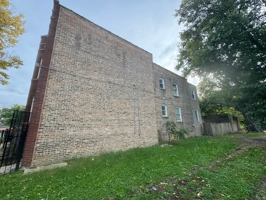 5526 S Bishop Street, Chicago, IL 60636 - #2