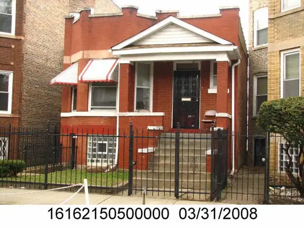 4912 W Gladys Avenue, Chicago, IL 60644