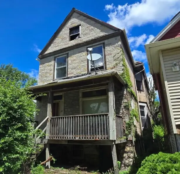 342 W 60th Place, Chicago, IL 60621 - #2