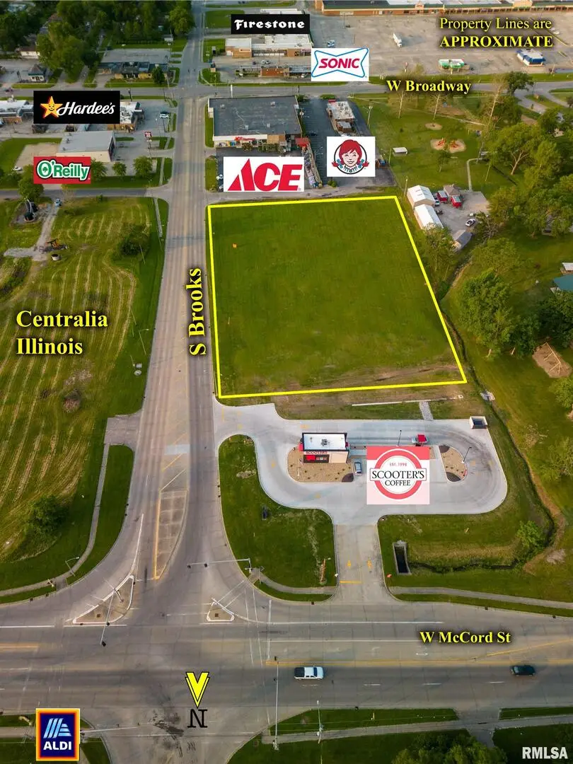 200 N Brooks Avenue, Centralia, IL 62801 - Image #2