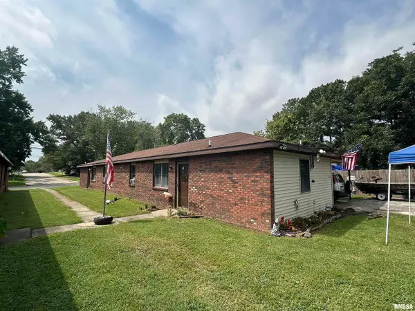2202 Illinois Avenue #3 & 4, Murphysboro, IL 62966