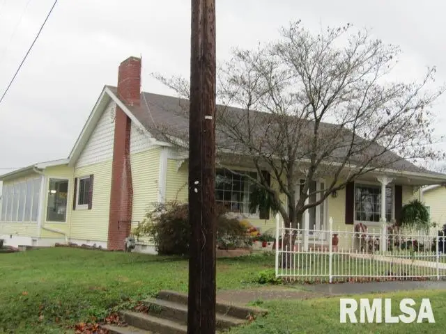 195 E Market Street, Elizabethtown, IL 62931 - #2