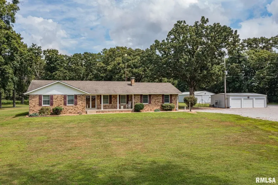 1723 Walnut Hill Road, Centralia, IL 62801 - #2