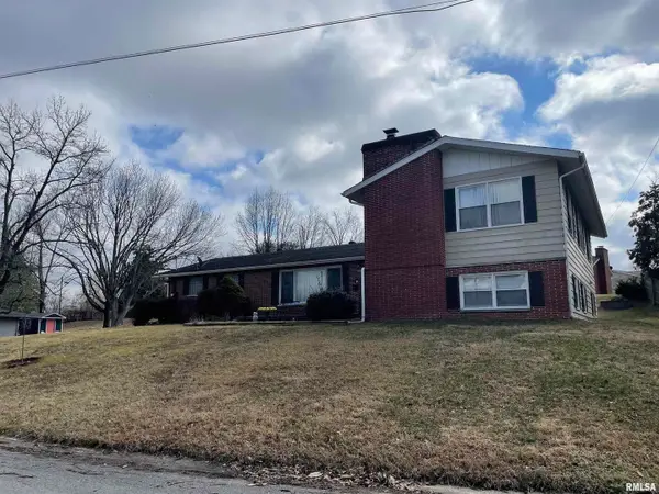 217 Apple Lane, Anna, IL 62906