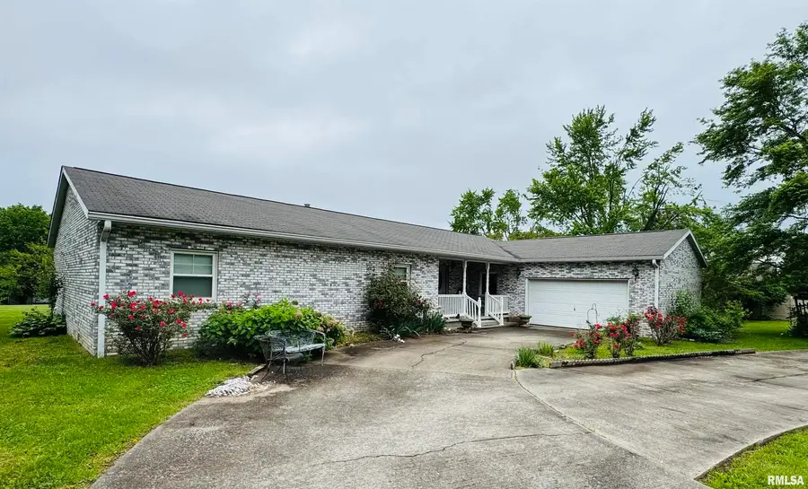 111 Stork Street, Anna, IL 62906-0000 - Image #2