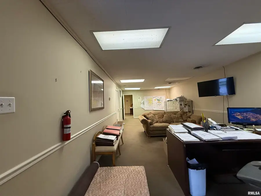 520 S Mckinley Street, Harrisburg, IL 62946 - Image #3