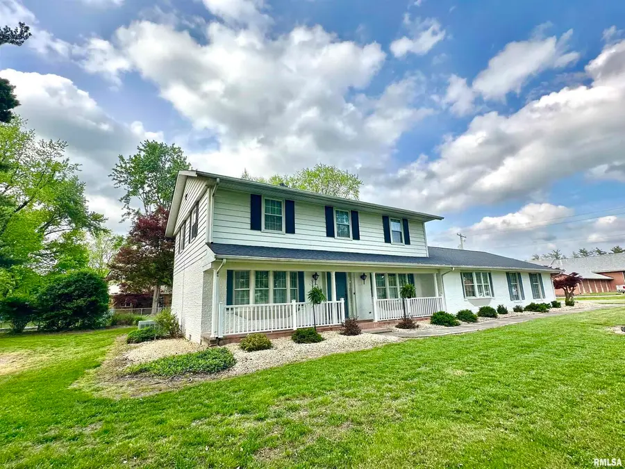 1 Estate Drive, Centralia, IL 62801 - Image #2