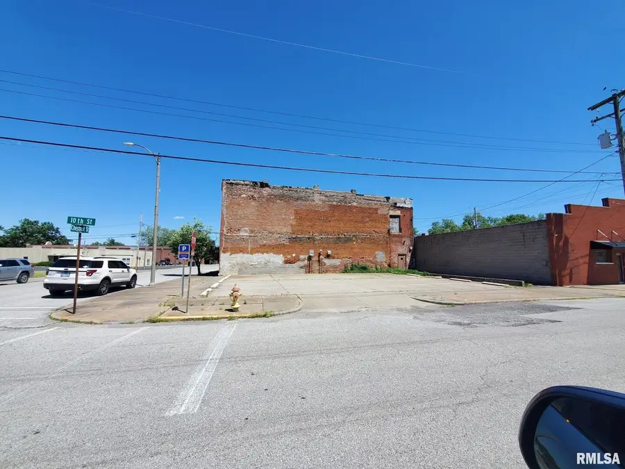 000 Chestnut Street, Murphysboro, IL 62966 - Image #2