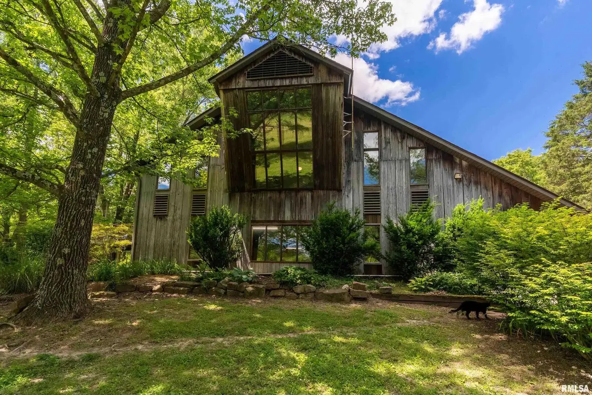 310 Cross Creek Drive, Cobden, IL 62920 - Image #1