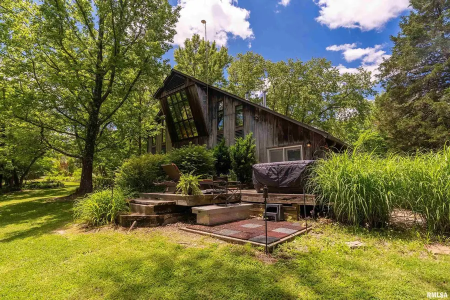 310 Cross Creek Drive, Cobden, IL 62920 - Image #3