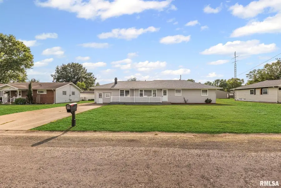 510 Westhaven Drive, Centralia, IL 62801 - Image #2