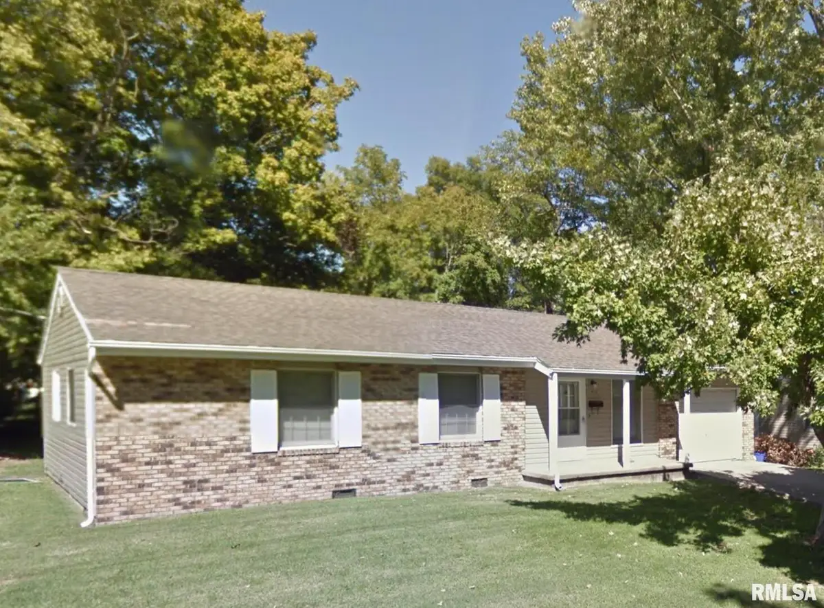 408 W Chestnut Street, Carbondale, IL 62901 - #1