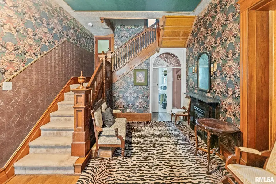 404 W Broadway Street, Centralia, IL 62801 - #2