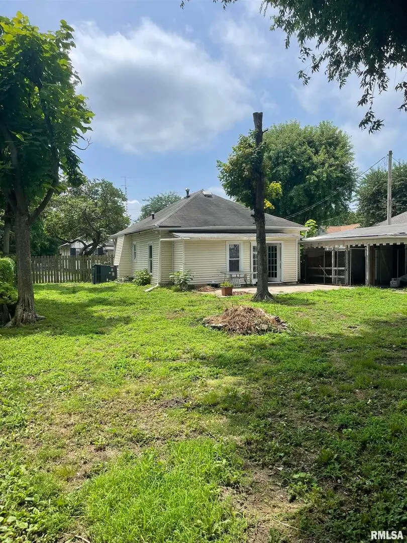 1005 E Elm Street, West Frankfort, IL 62896 - #2