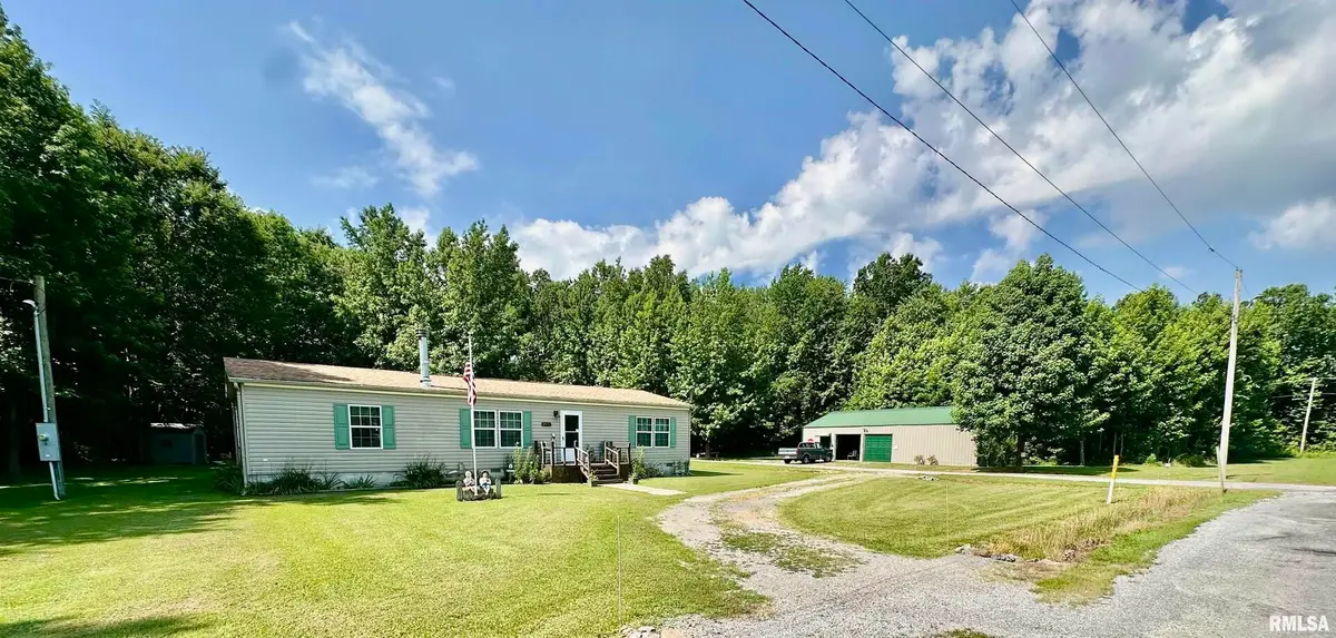 1409 W 5th Street, West Frankfort, IL 62896 - #1