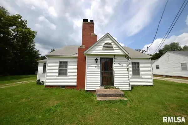 909 & 905 Fairfield Road, Mt Vernon, IL 62864