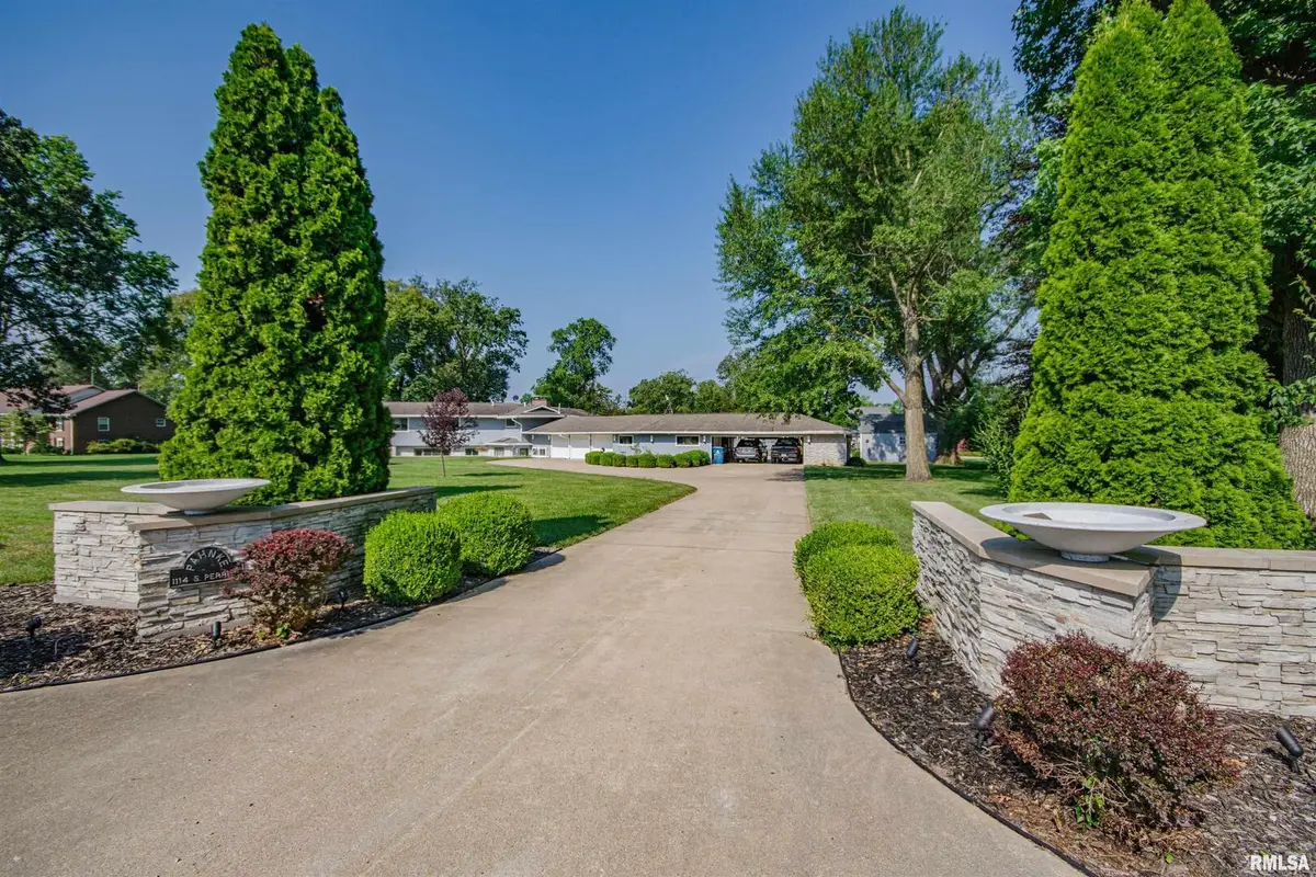 1114 S Perrine Street, Centralia, IL 62801 - #1