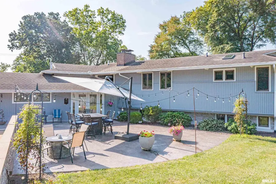 1114 S Perrine Street, Centralia, IL 62801 - #3